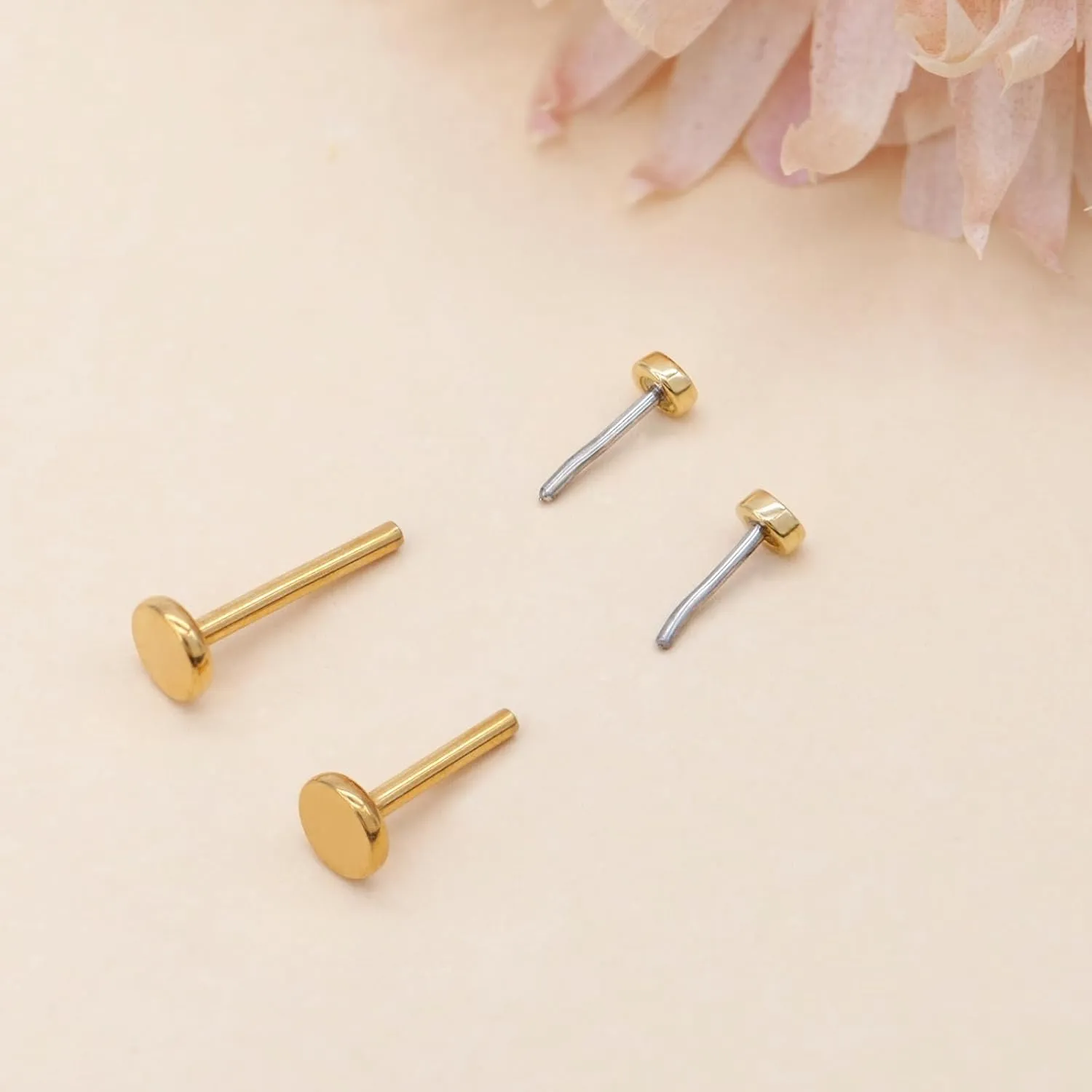 1 Pcs 14K Gold Threadless Flat Back Earring, 16G 2mm/3mm Disc Threadless Earrings for Women, Gold Vertical Labret Tragus Monroe Medusa Piercing Jewelry, Conch Earrings 6mm/8mm Bar Length