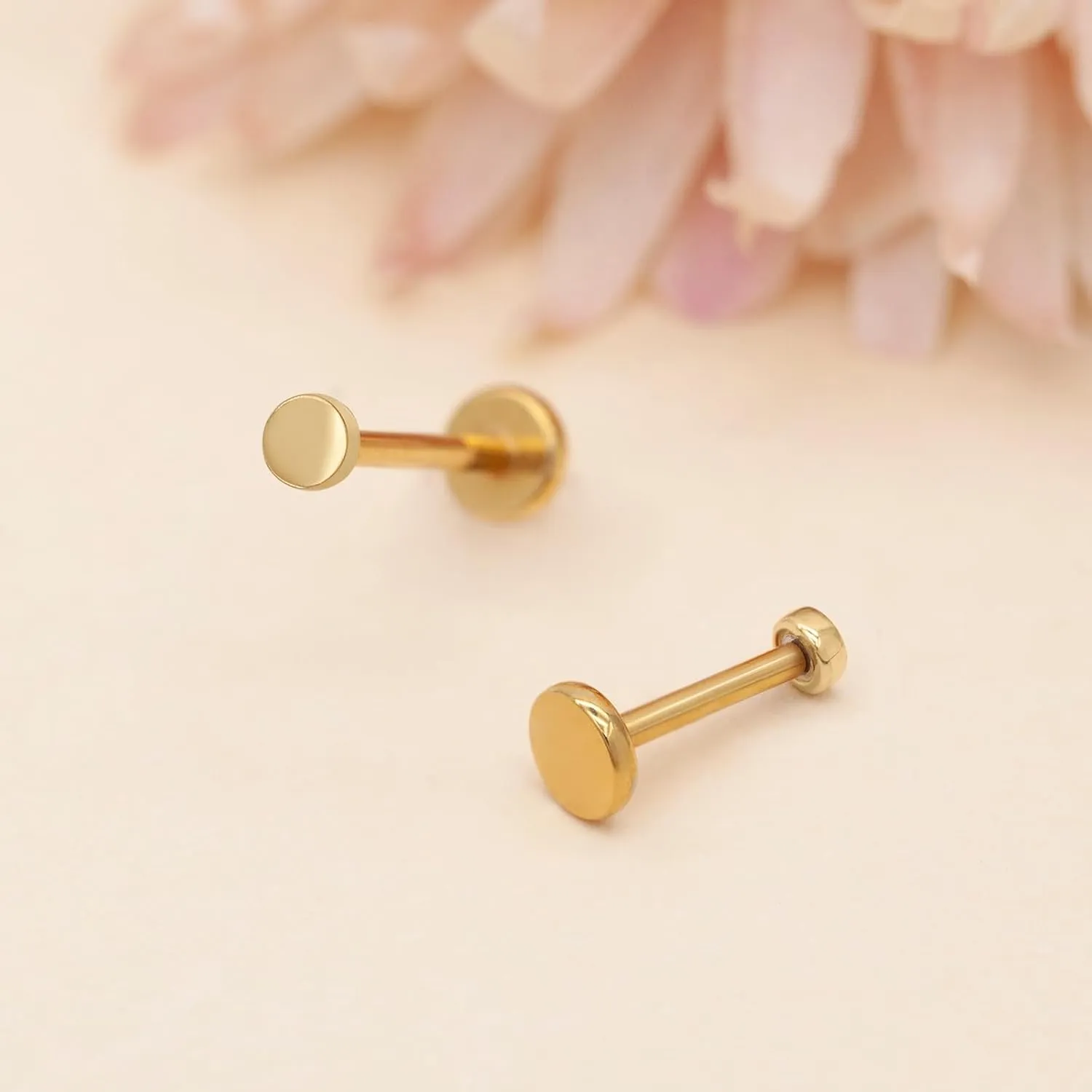 1 Pcs 14K Gold Threadless Flat Back Earring, 16G 2mm/3mm Disc Threadless Earrings for Women, Gold Vertical Labret Tragus Monroe Medusa Piercing Jewelry, Conch Earrings 6mm/8mm Bar Length
