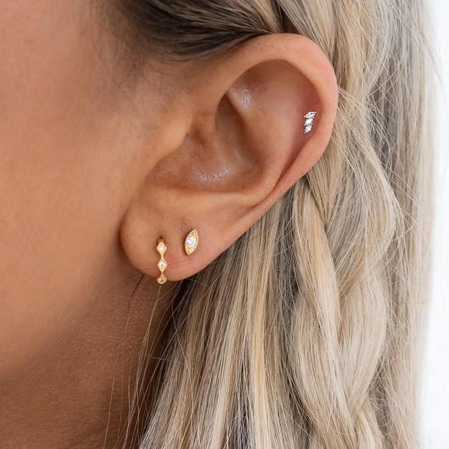 14K Yellow/White Gold 16G Threadless Cartilage Earring for Women, 6mm 8mm Top Push in Threadless Flat Back Stud Lip Ring Threadless Earring Helix Stud Tragus Piercing (1 Pcs)