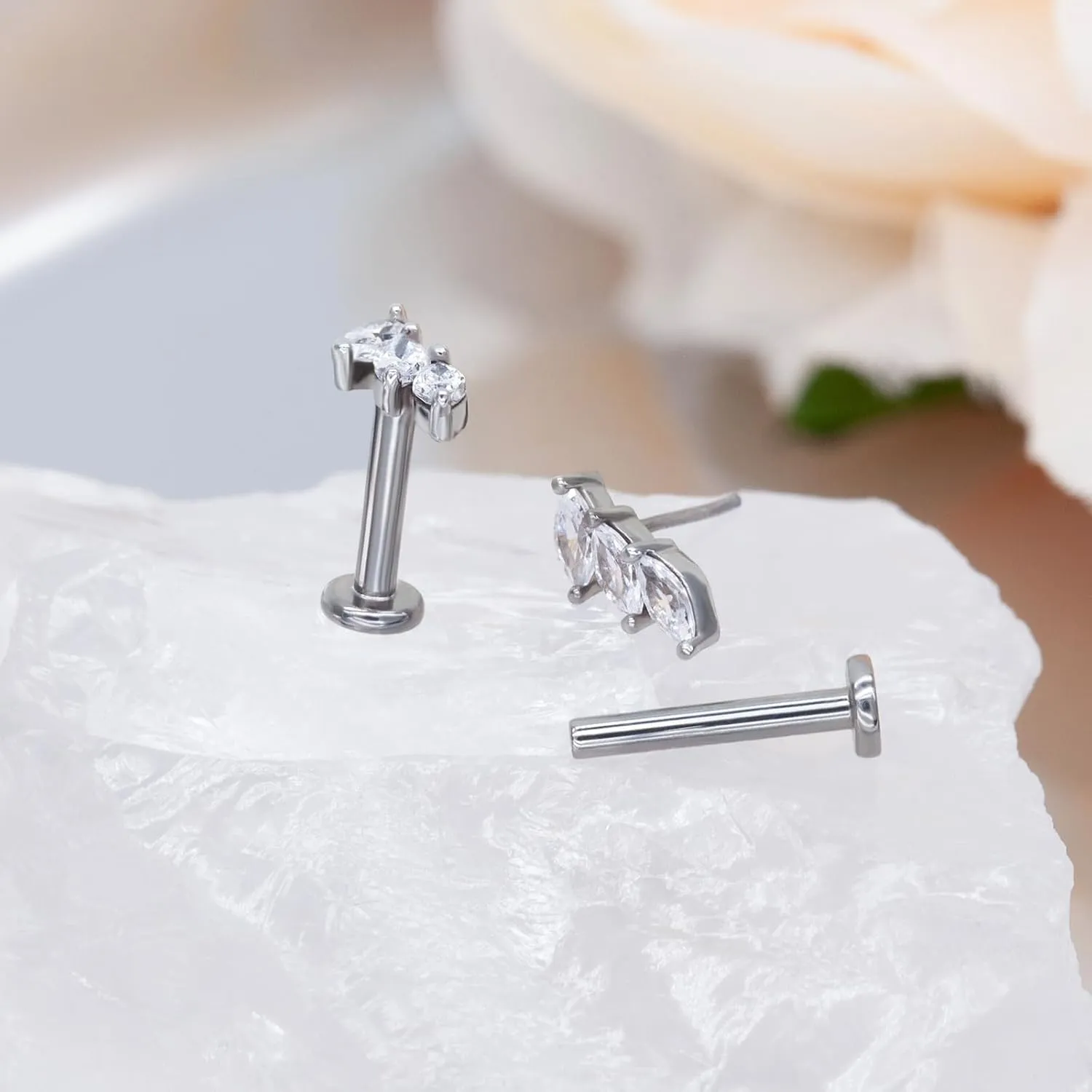 14K Yellow/White Gold 16G Threadless Cartilage Earring for Women, 6mm 8mm Top Push in Threadless Flat Back Stud Lip Ring Threadless Earring Helix Stud Tragus Piercing (1 Pcs)