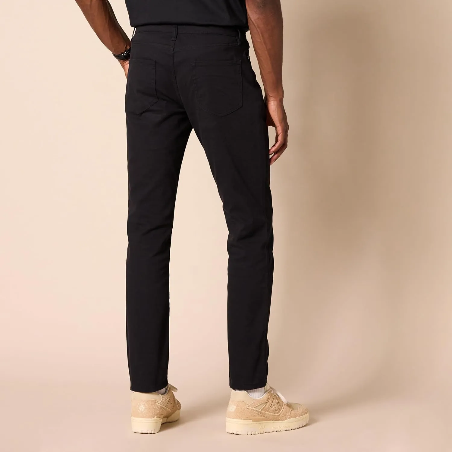 Amazon Essentials Men's Slim-Fit Pants, 5-Pocket Stretch Twill Design