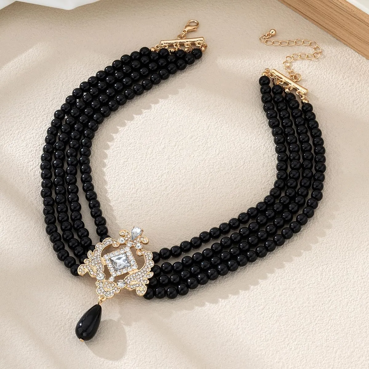 Bethynas Boho Layered Pearl Rhinestones Choker Necklace Vintage Chunky Pearl Crystal Pendant Short Necklace Chain Bridal Prom 1920s Costume Party Jewelry for Women