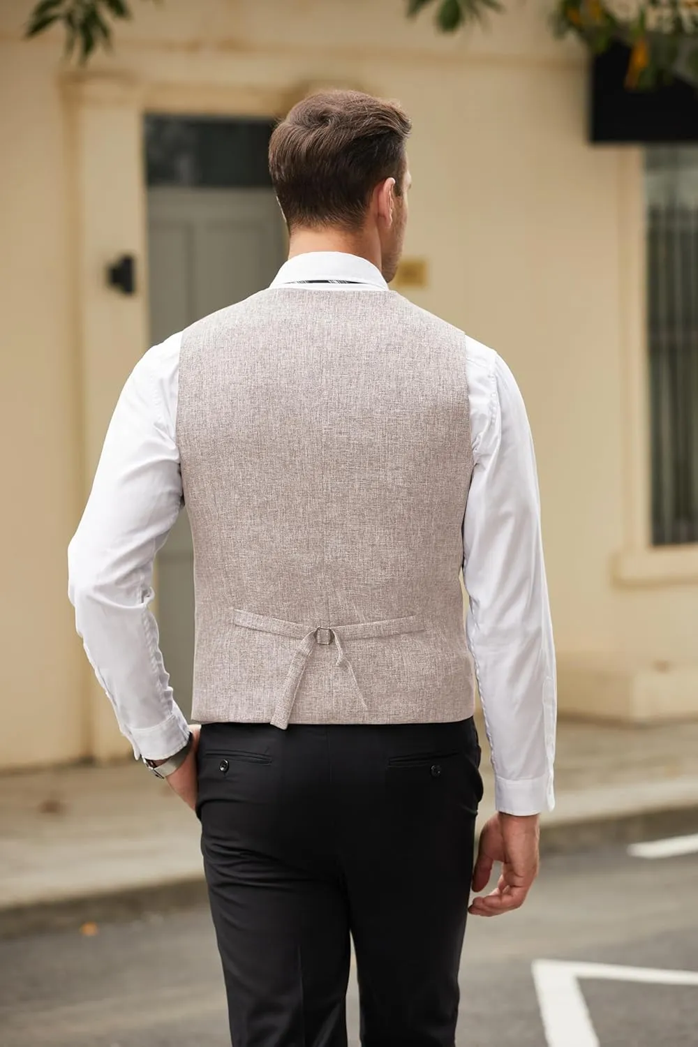COOFANDY Men's Casual Business Vests Lightweight Waistcoat Slim Fit Suit Vest