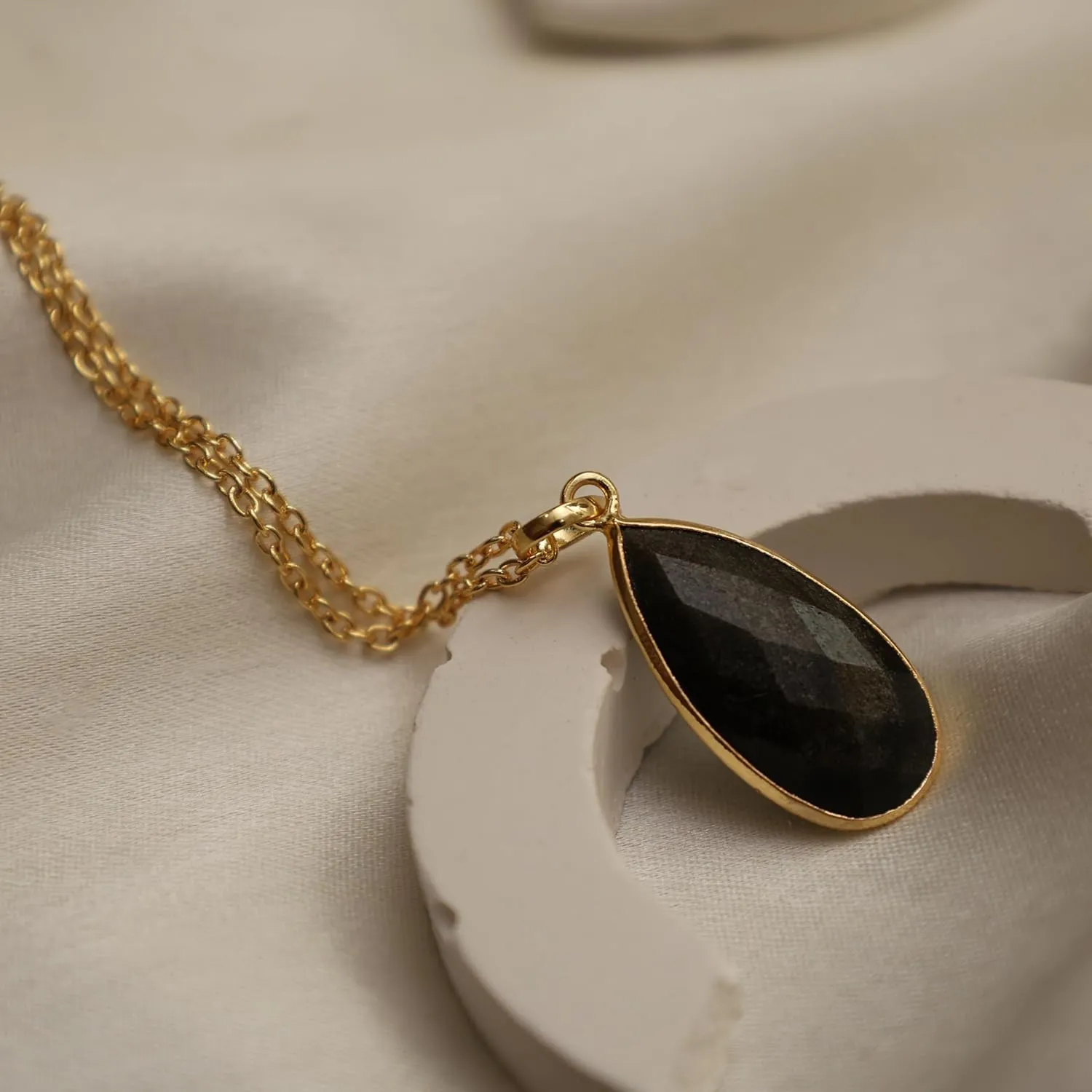 Gempires Black Obsidian Long Pear Bezel Faceted Gemstone Necklace with 18-Inch 14K Gold-Plated Chain  Elegant Teardrop Pendant Necklace for Women (Black Obsidian)