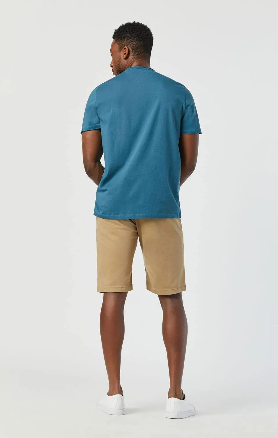 Mavi Noah Men's Shorts, Mid Rise Shorts for Men, 9" Inseam Slim Fit Men's Shorts
