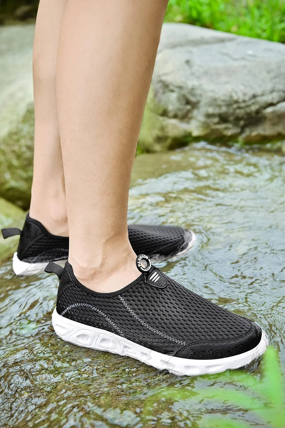 Men's Wading Shoes Outdoor Sports Casual Shoes Travel Mesh Breathable Lightweight Hiking Shoes