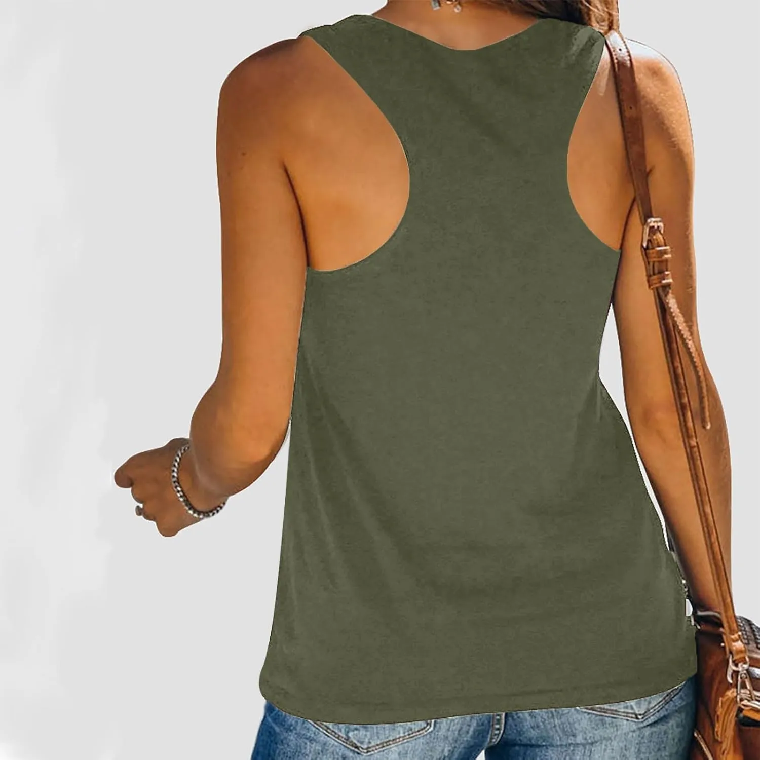 Mzkdieey 4th of July Tank Tops for Women Cute Gnomes Print Patriotic Shirt American Flag T-Shirt Crewneck Sleeveless Tee Top