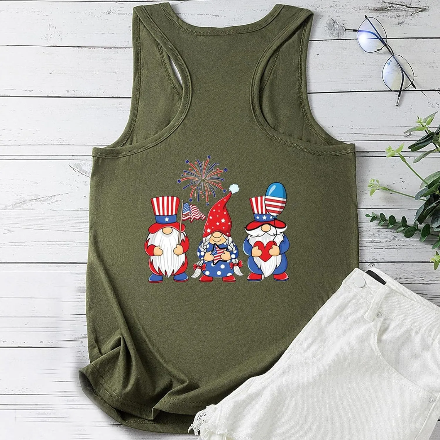 Mzkdieey 4th of July Tank Tops for Women Cute Gnomes Print Patriotic Shirt American Flag T-Shirt Crewneck Sleeveless Tee Top