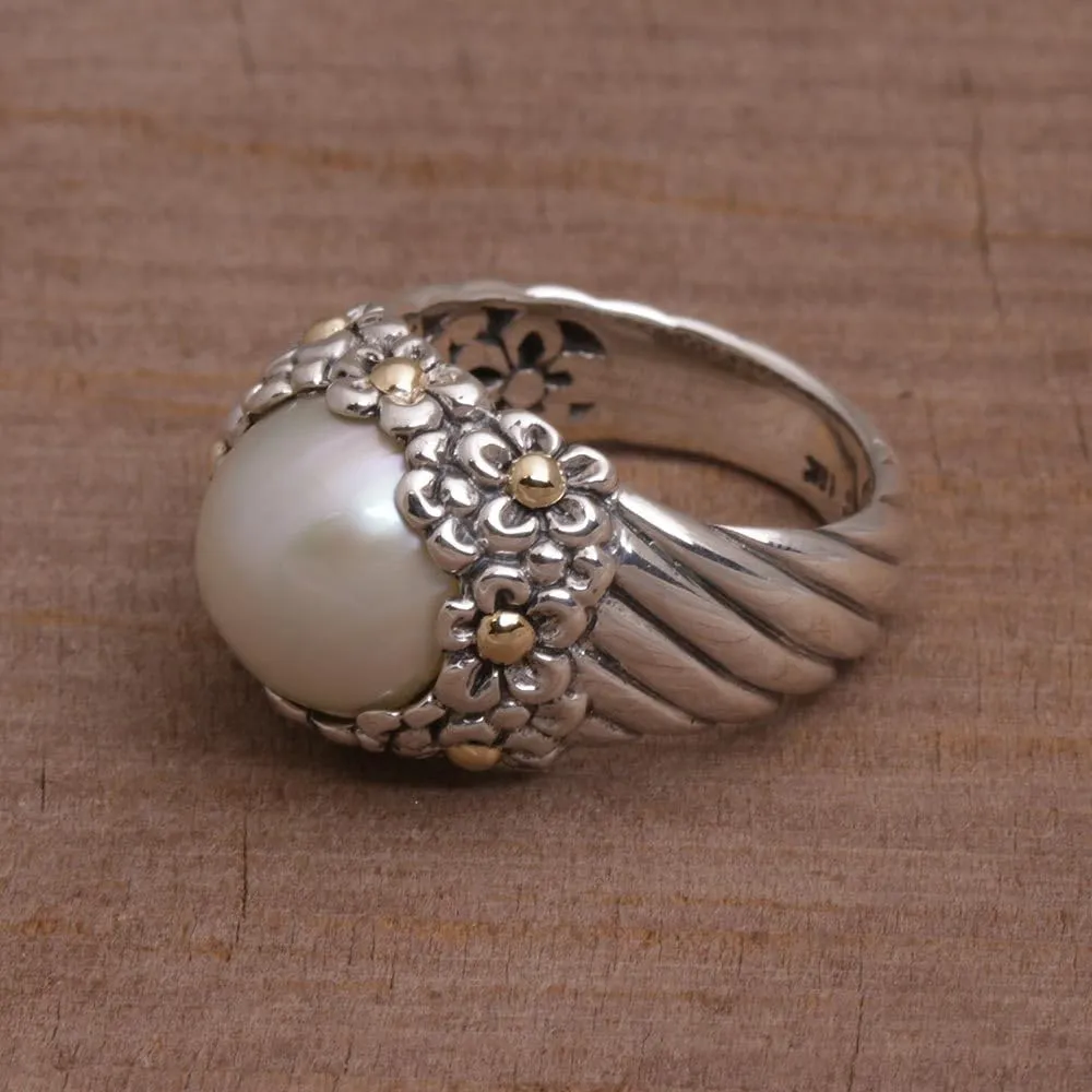 NOVICA Artisan Handmade Cultured Freshwater Pearl Gold Accent Cocktail Ring with Floral Motifs .925 Sterling Silver White Indonesia Gemstone Birthstone 'Daisy Glow'