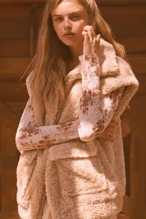 Oatmeal Solid Faux Fur Zip-Up Pocket Vest