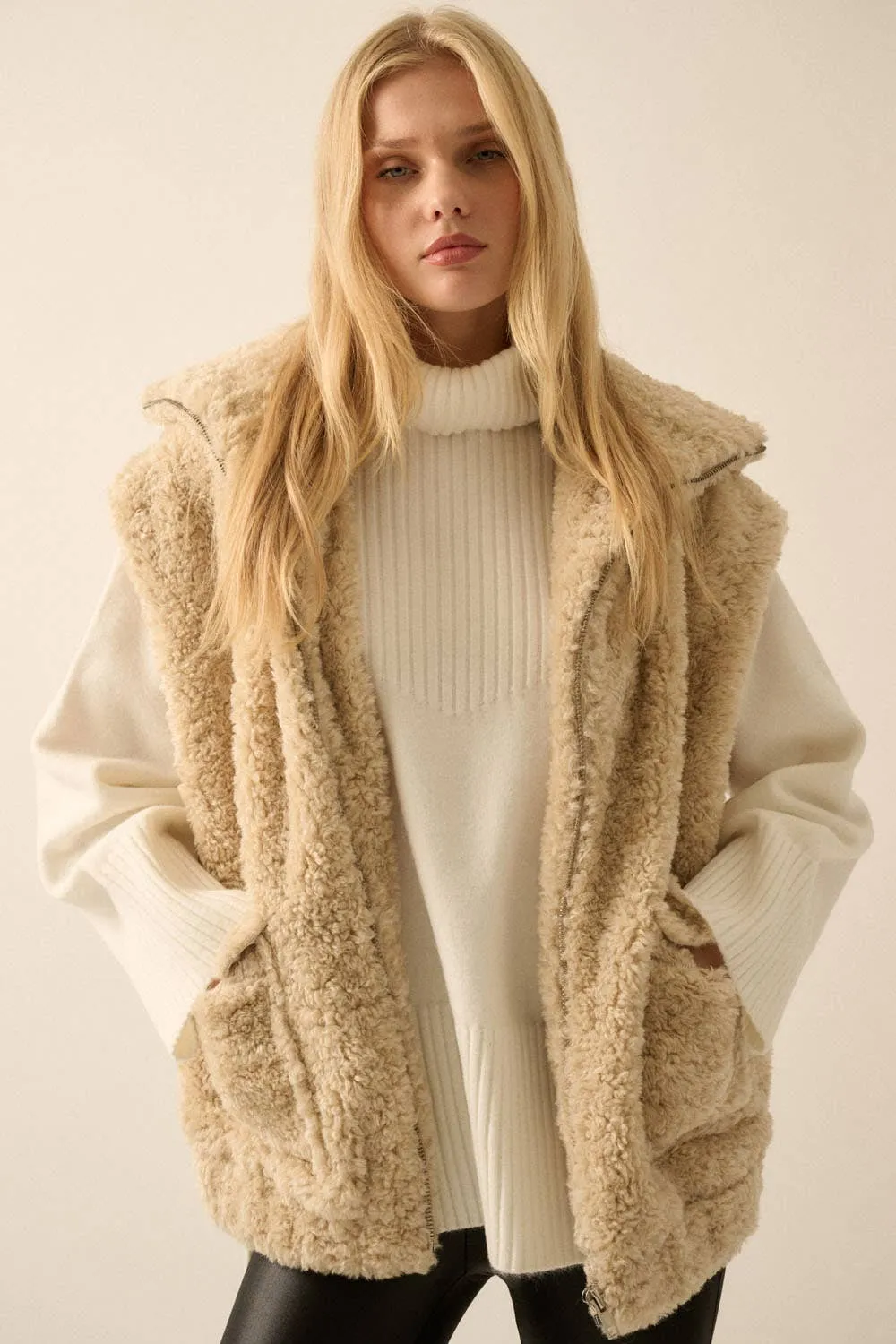 Oatmeal Solid Faux Fur Zip-Up Pocket Vest