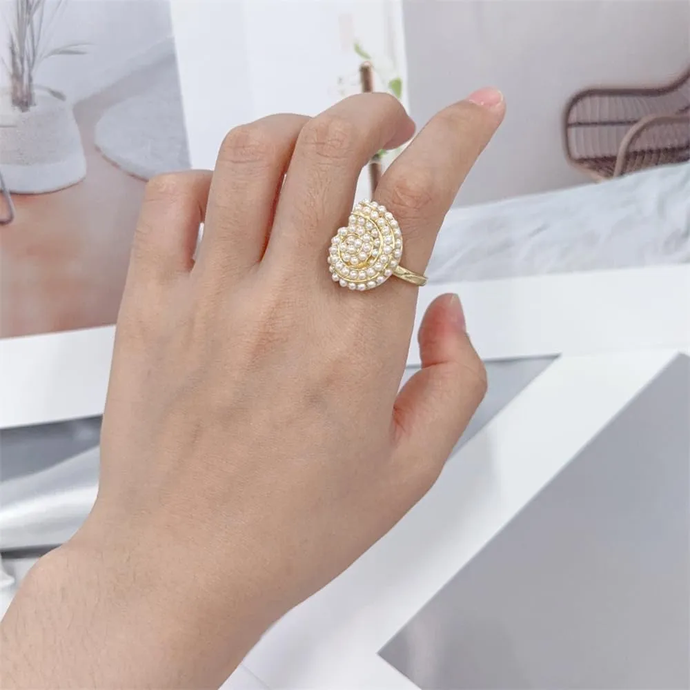 OIDIMS Pearl Shell Ring for Women Dainty Trendy Gold Plated Adjustable Band Middle Thumb Finger Seashell Conch Comfort Fit Stacking Rings Fashion Summer Ocean Beach Wedding Jewelry
