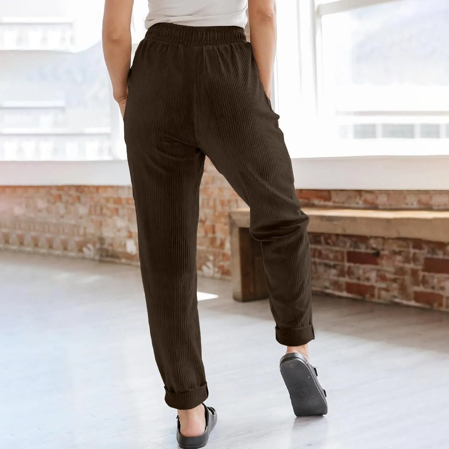 Womens Corduroy Pants Elastic High Waist Straight Leg Pants Casual Comfy Lightweight Cotton Baggy Trousers w/Pockets