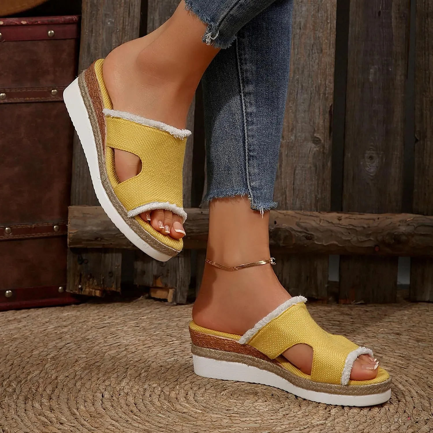 Women's Slide Sandals,2025 Woven Platform Slide Dressy Summer Open Toe Slip on Slippers Outdoor Beach Vacation Shoes