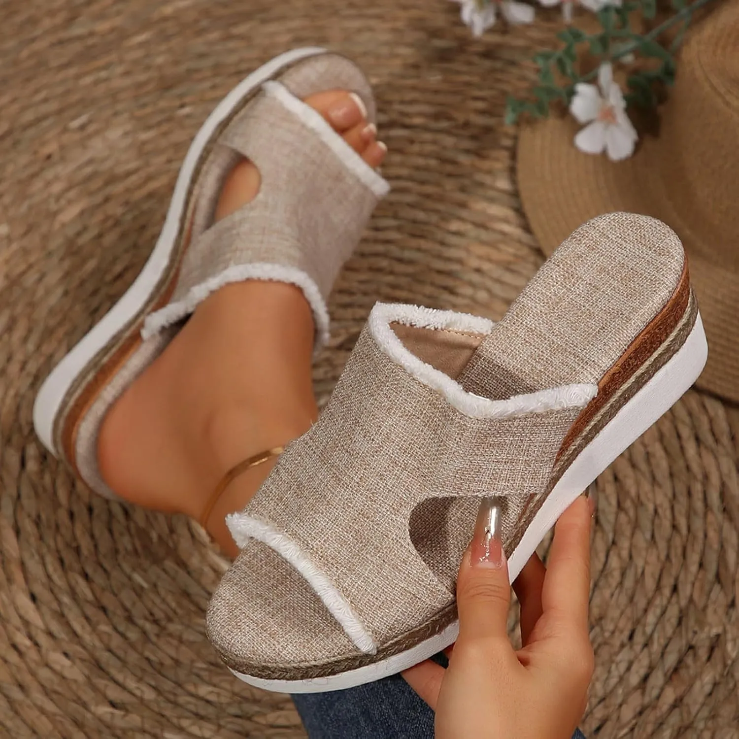 Women's Slide Sandals,2025 Woven Platform Slide Dressy Summer Open Toe Slip on Slippers Outdoor Beach Vacation Shoes